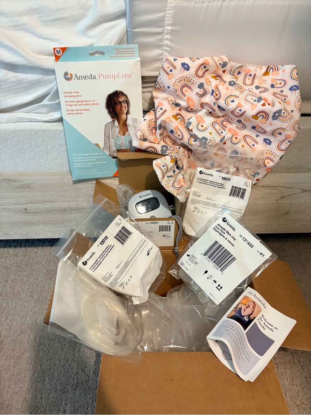 Ameda PumpEase Hands-Free Pumping machine + bra + cover blanket all new parts